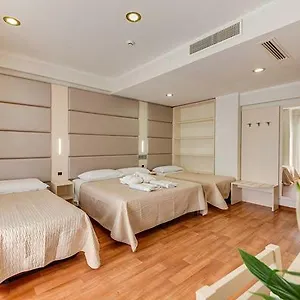 Hotel Savoia